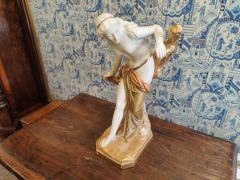 Royal worcester figure  Thumbnail 4