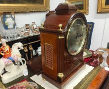 19th century mahogany cased bracket clock Thumbnail 2