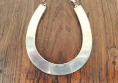 Silver horseshoe Thumbnail 2
