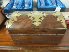 Victorian walnut tea caddy Thumbnail 6