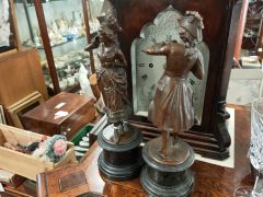 Pair of bronze sculptures  Thumbnail 3