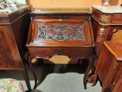 Edwardian mahogany desk Thumbnail 1