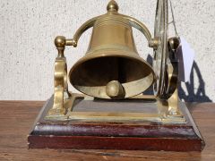 Antique brass bell Thumbnail 2