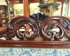 Large victorian mahogany fire screen Thumbnail 3