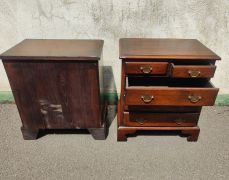 Pair of oak pedestals / chests Thumbnail 2