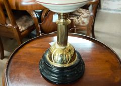 Victorian oil lamp with ruby shade Thumbnail 4