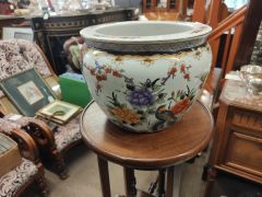 Porcelain chinese jardiniere Thumbnail 1