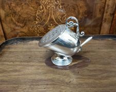 Plated silver sugar basin with scoop Thumbnail 1