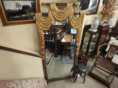Large standing wooden & gilt mirror Thumbnail 6
