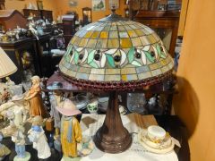 Tiffany lamp Thumbnail 2