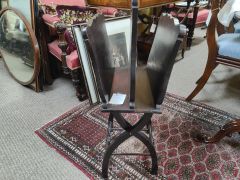 Oak magazine rack Thumbnail 4