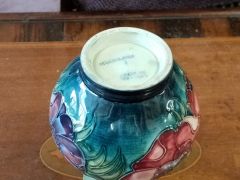 moorcroft vase (small) Thumbnail 3
