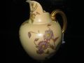 A royal worcester jug Thumbnail 2