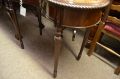 Mahogany kidney shaped desk Thumbnail 3